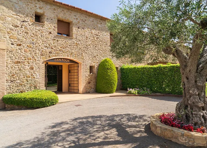 Masía Rural Can Poch